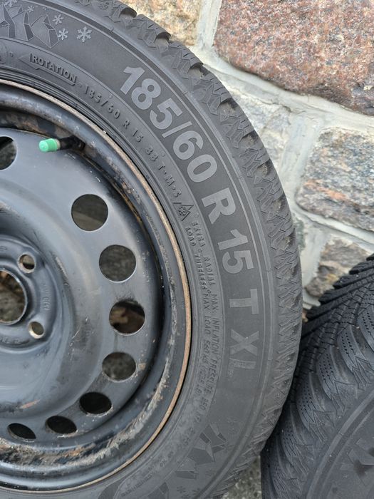 Резина шини зимня Semperit Speed-Grip 5 185/60 R15 88T XL