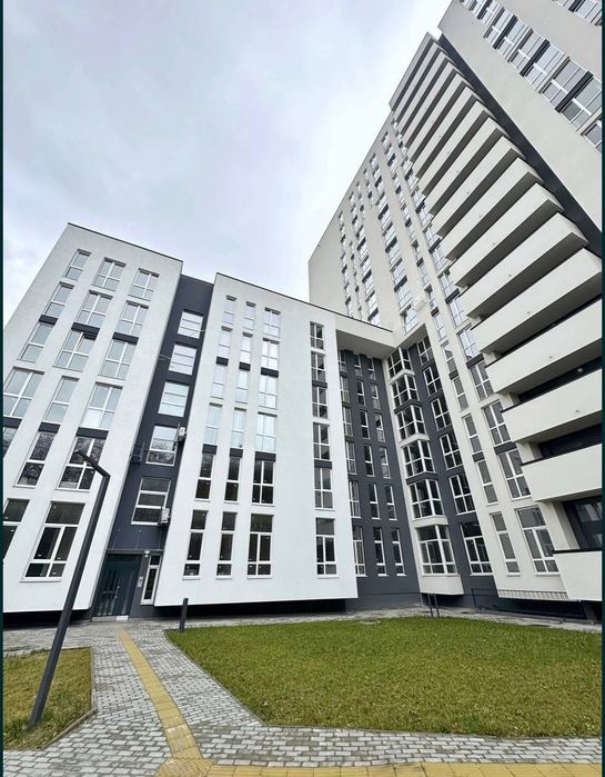 Продаж 2 кімнатної квартири в ЖК Америка на вул Володимира Великого