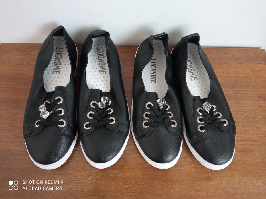 Жіночі кеди,тапочки