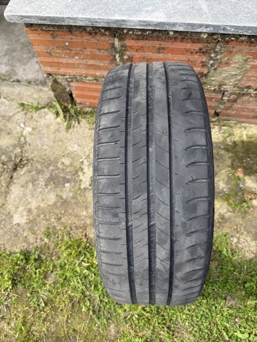 Pneus michelin 205/55 R16 91V