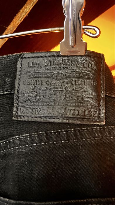 Calças de ganga marca LEVI’S 502  W31 L32