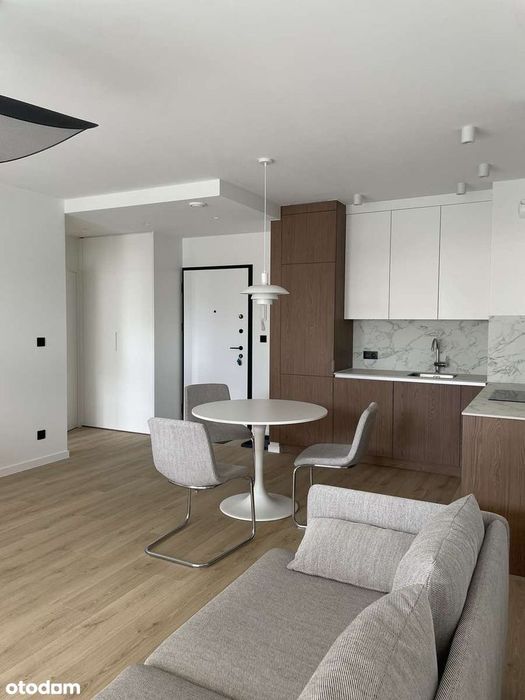 2-pokojowe mieszkanie z dużym balkonem/Blisko Metra /44,76m2 /Bielany