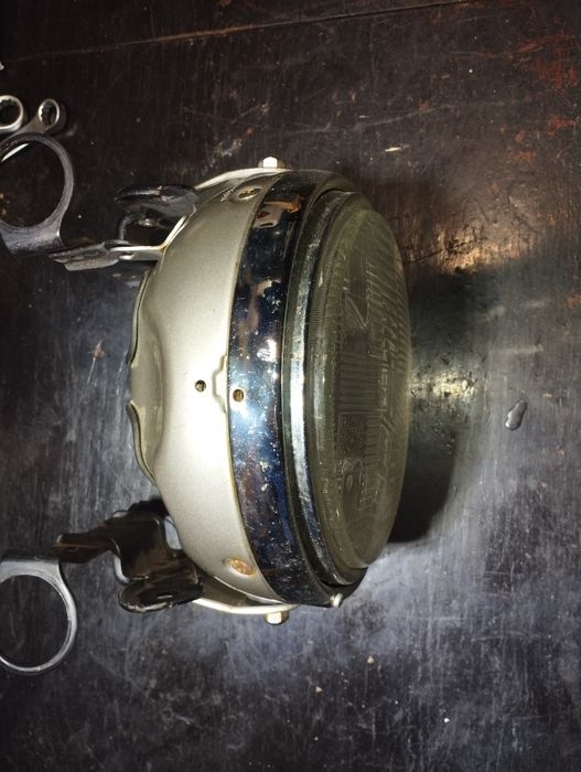 Suzuki gs 500 lampa przód