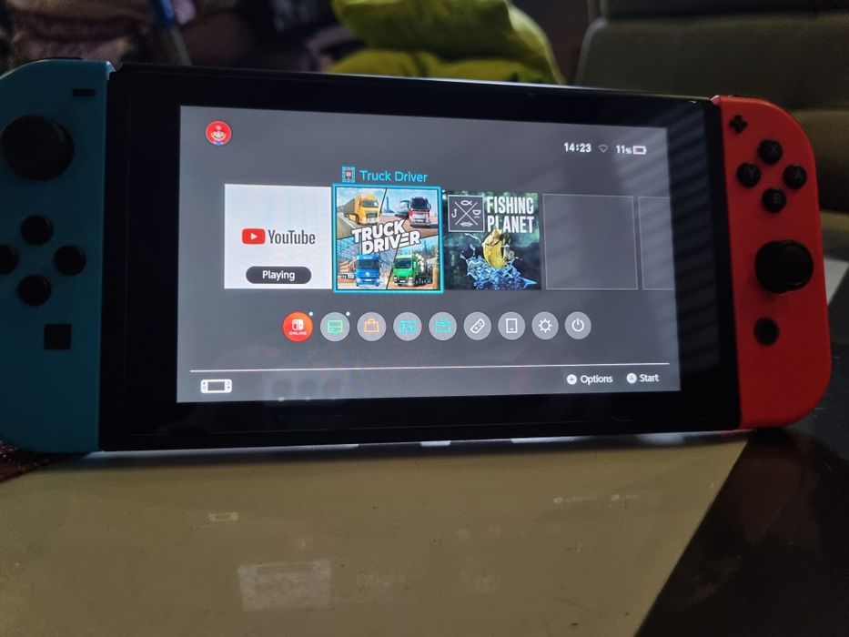 Nintendo Switch (Komplet) – Stan Idealny, użyta kilka razy