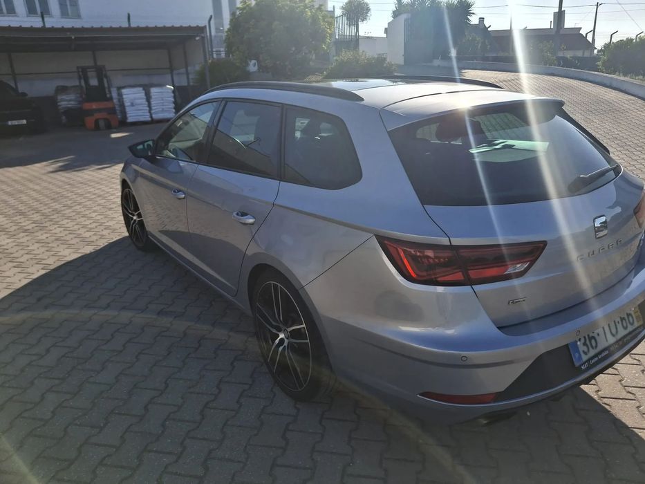 SEAT Leon ST 2.0 TSI Cupra 4Drive DSG S/S