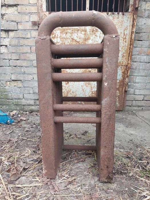 Котел  твердотопливный