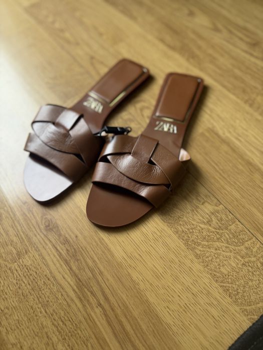 Шлепанцы женские Zara