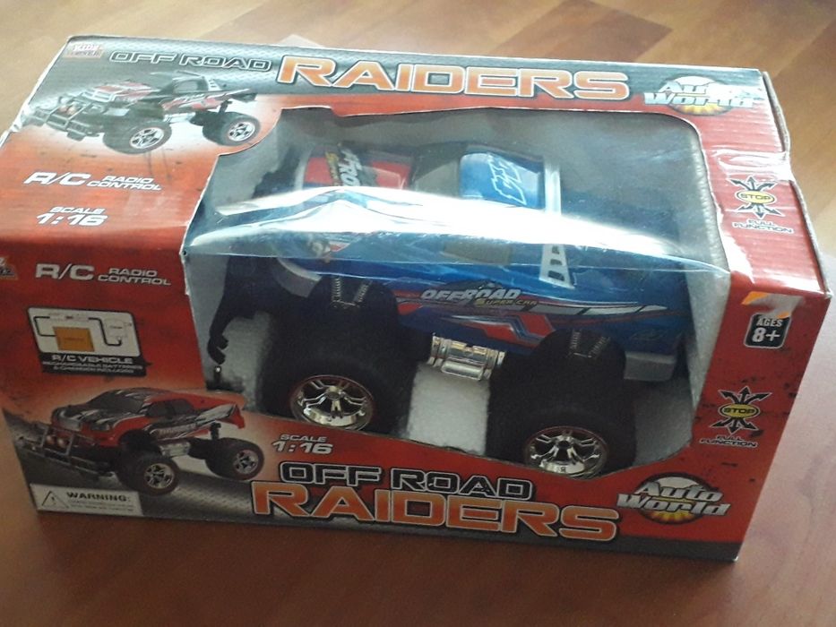 Jipe telecomandado novo na caixa