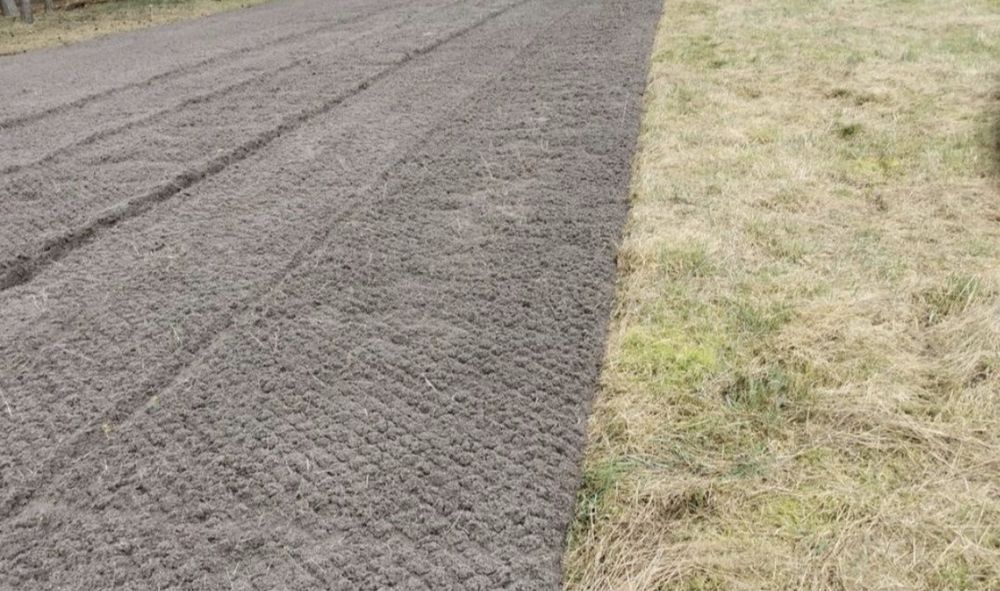 Koszenie traw i nieużytków, mulczowanie