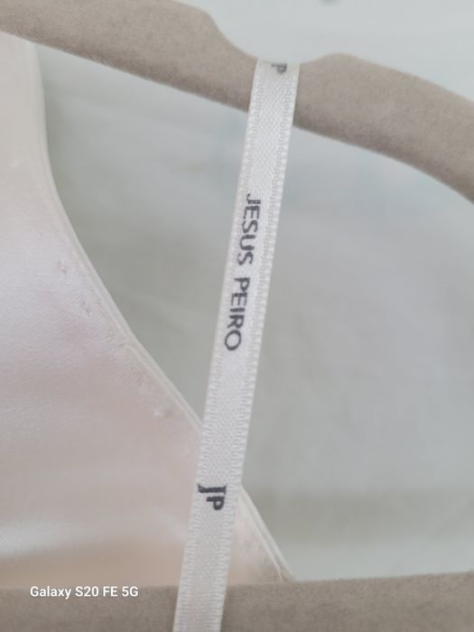 Vestido de noiva Jesus Peiro (Barcelona) – Tam. S/34 – 2011 – usado 1 vez