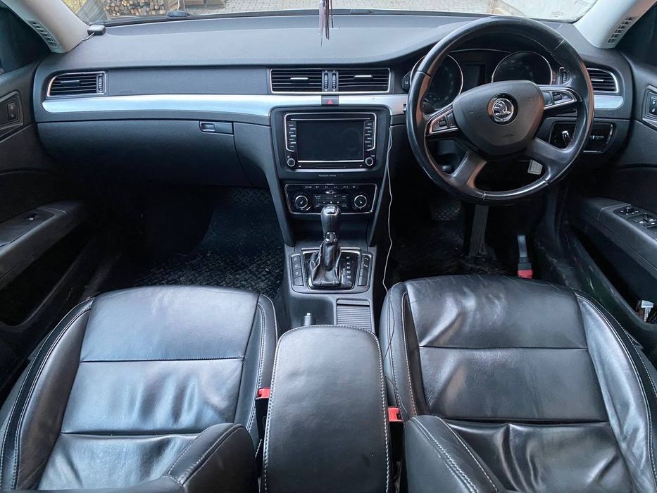 Двигун,  двигатель 2.0 TDI  CFGP шкода суперб 2 , skoda superB passat