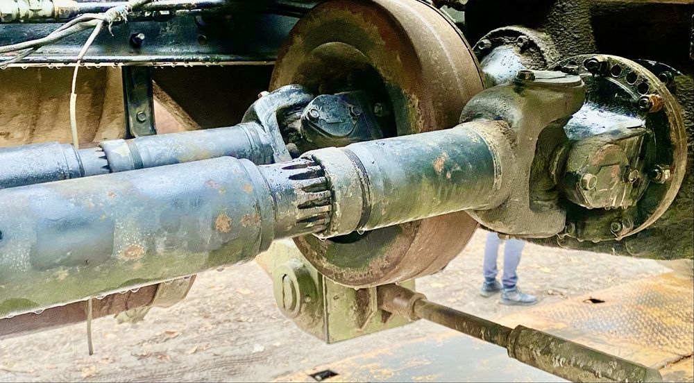 Карданни КРАЗ МАЗ КАМАЗ УРАЛ ЗІЛ ГАЗ Ікарус ПАЗ в чудовому стані.