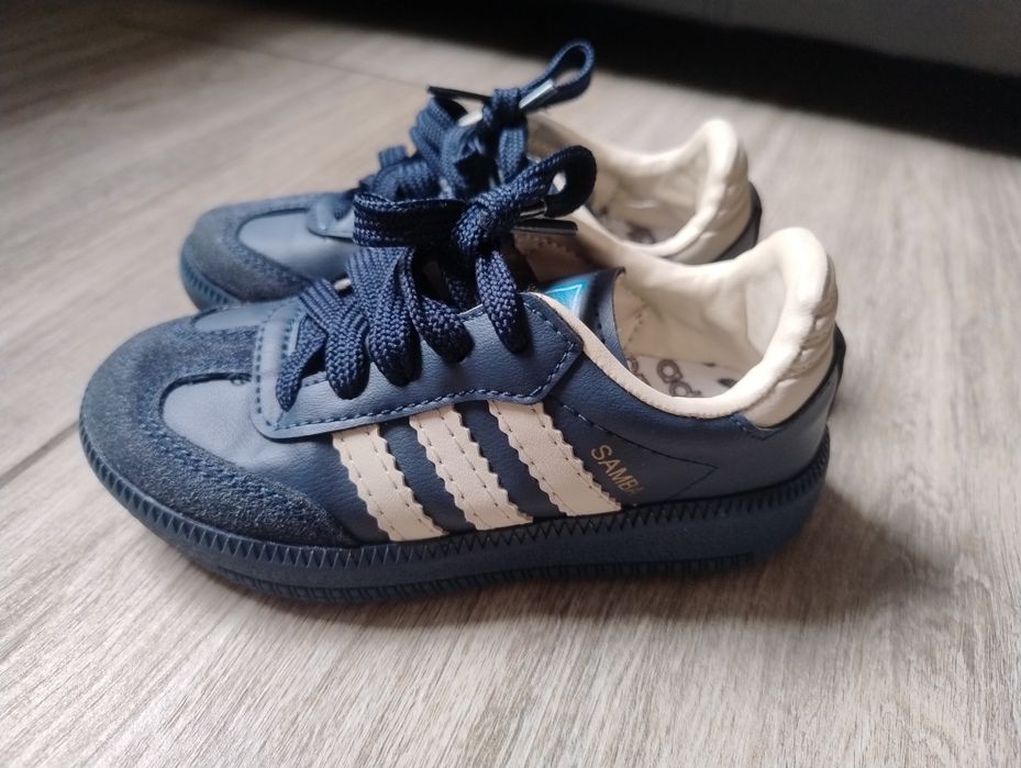 Buty adidas dziecięce
