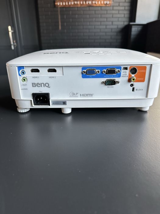 Проектор Benq MX 550