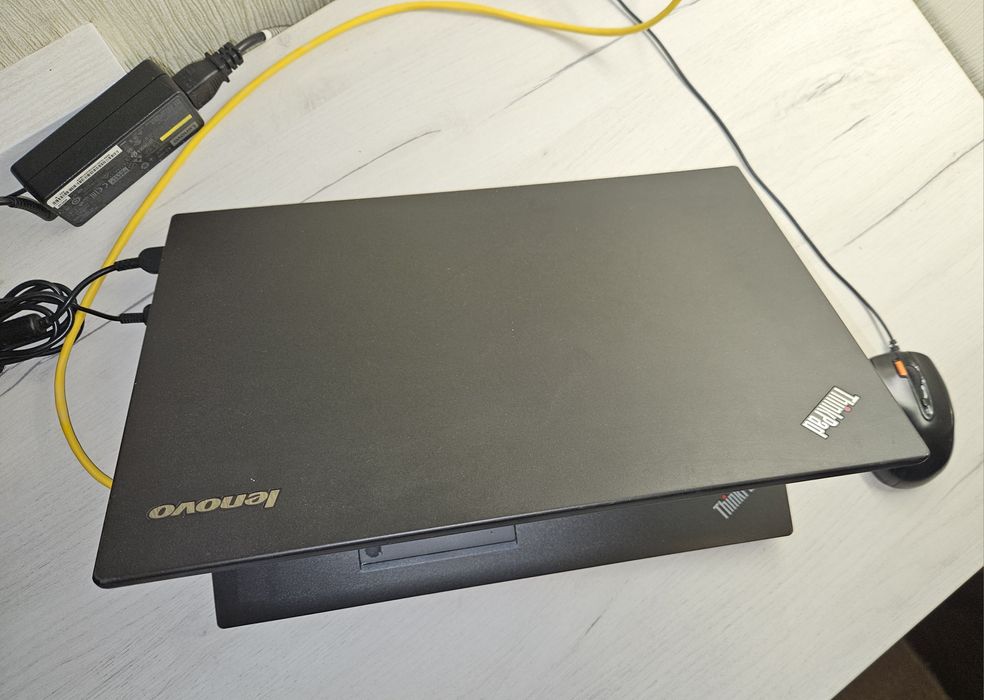 Lenovo ThinkPad T550 / 1920x1080 IPS / i7-5600U / DDR3 16GB / SSD 256G