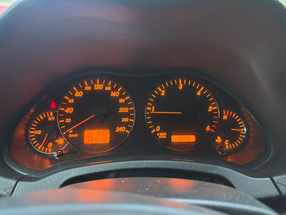 Toyota Avensis 2.0
