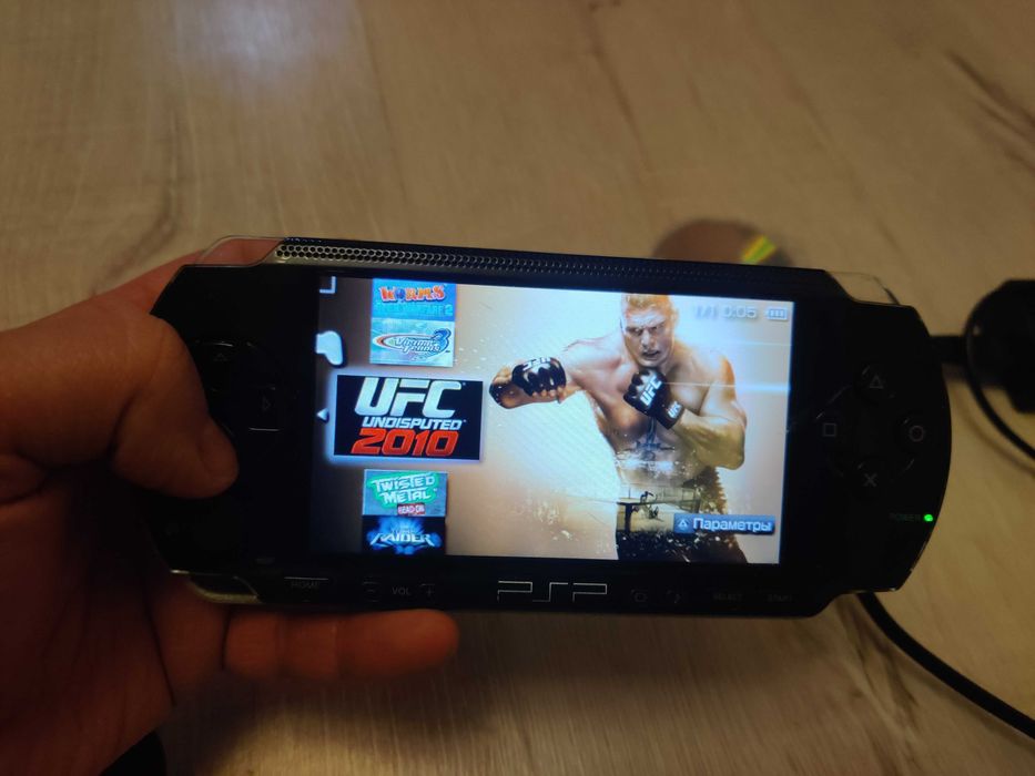 Sony PSP 1004 + карта 64ГБ + Много Игр.