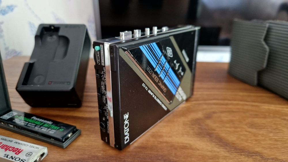 Кассетный плеер DIATONE TX 3