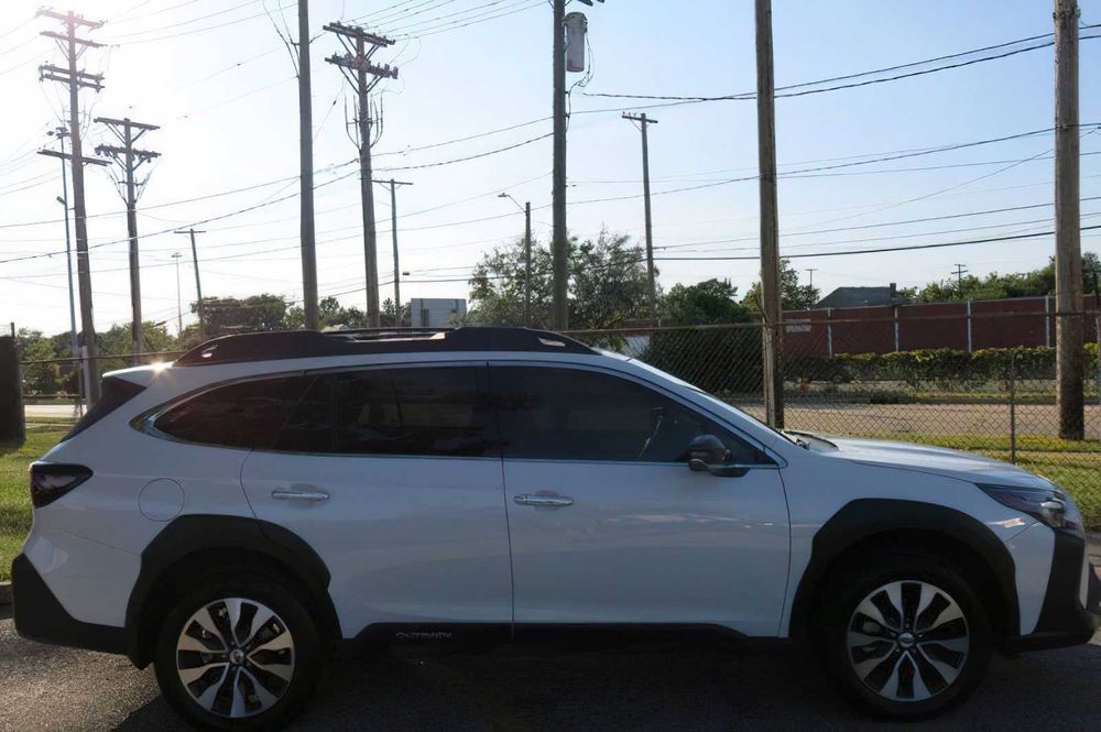 Subaru Outback      2024