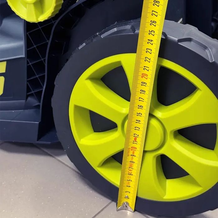 Газонокосилка аккумуляторная TITAN PLM4040B | 42V | 5.0 A/h