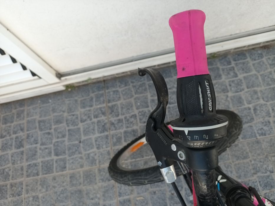 Bicicleta B-twin da Misti Girl 320