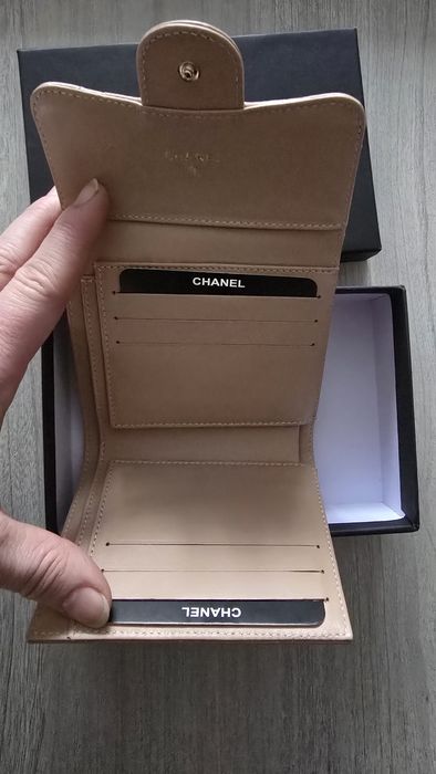 Portfel mały w pudełku skóra naturalna