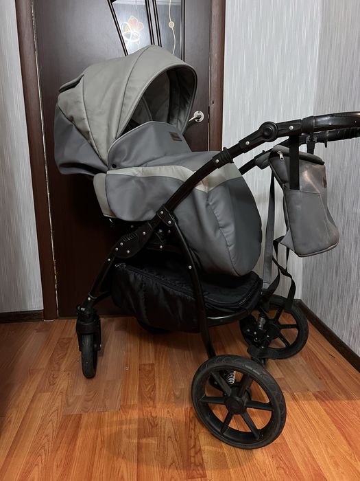 Дитяча коляска Victoria Gold Classic