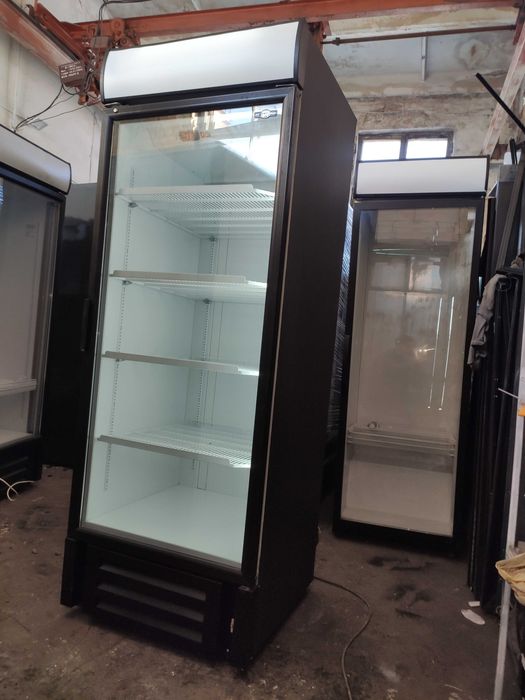 Холодильна шафа вітрина Coldwell 450 SL Чорна. Сервіс, оренда