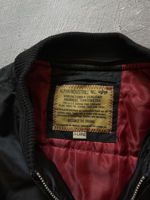Бомбер Alpha Industries Archive Avant Garde