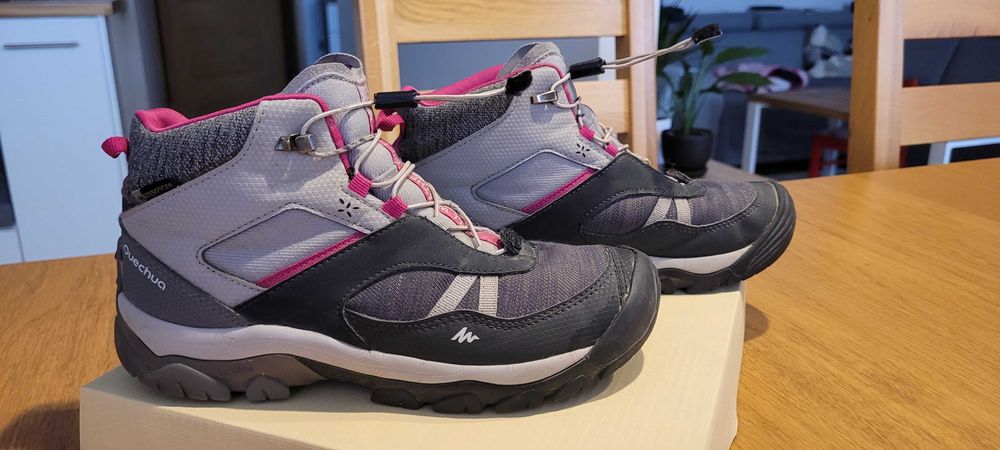 Buty zimowe/trekkingowe Quechua, model CROSSROCK. Rozmiar 36.