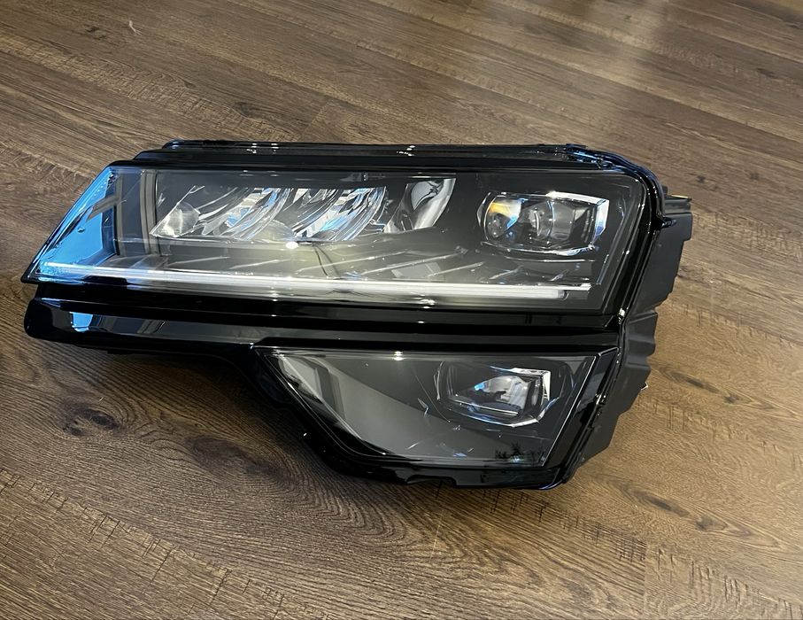 Skoda Karoq Reflektor Lampa Lewa Przod Full Led + Uchwyty