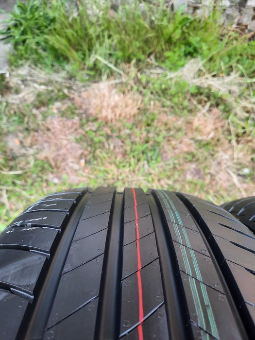 Opony letnie klasy premium BRIDGESTONE 215/60/17 NOWE DEMO 2024 r.