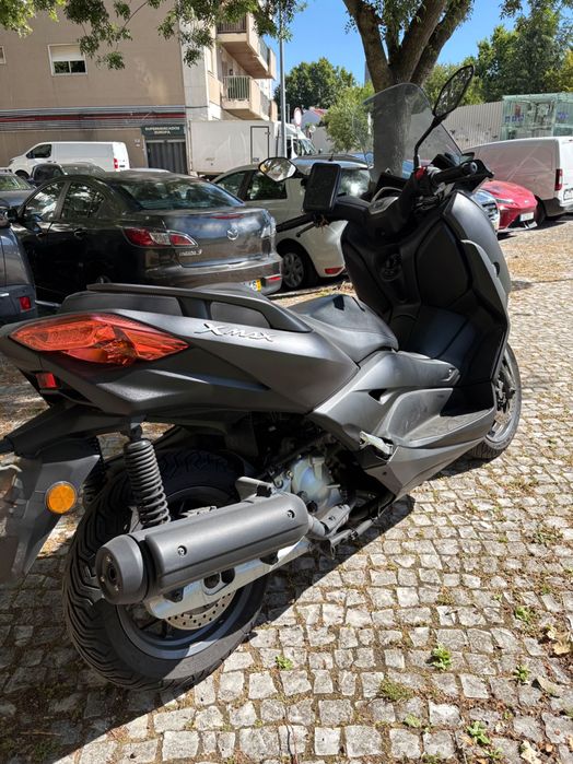 X-Max 125 de 2019 em perfeito estado
