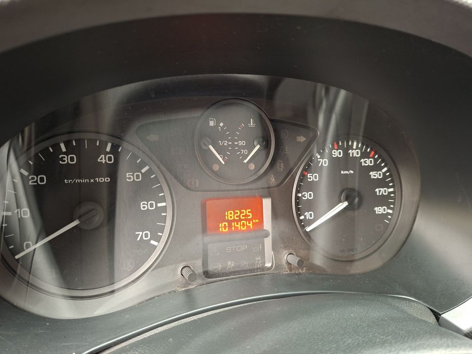 Citroen Berlingo 1.6 benzyna klimatyzacja