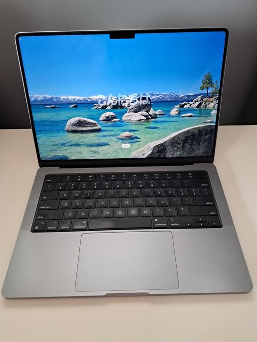 MacBook Pro 2021 M1 Max 14