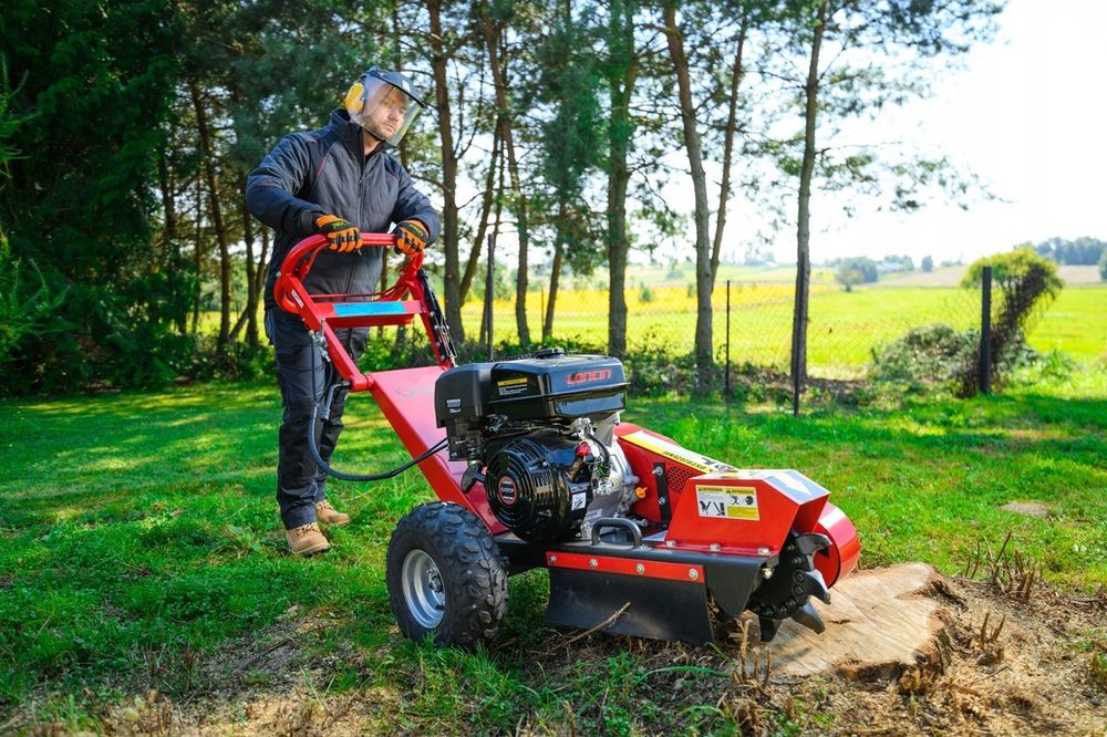 Frezarka do pni Cedrus FR01 15KM 420cm³ | Spalinowa | Karczownik | Tar