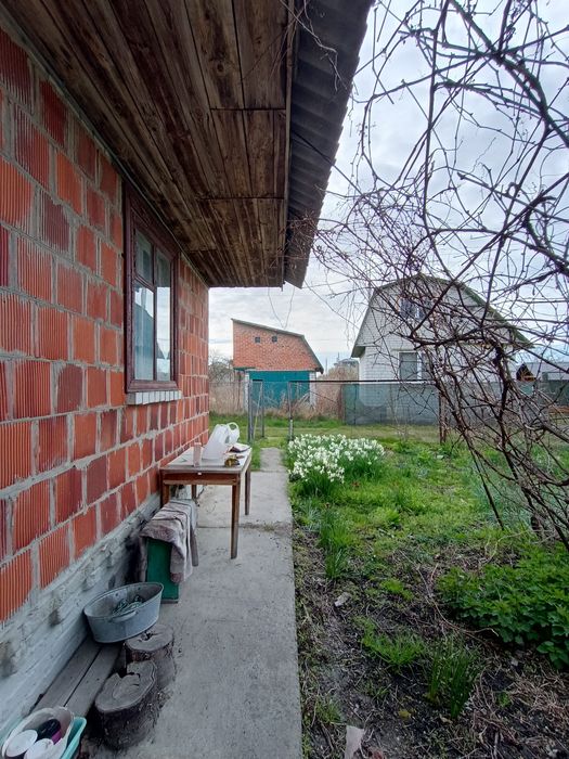 Дача, Киїнка, з піччю і каміном