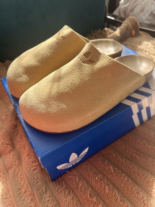 Чоловічі капці Adidas Adimule бежеві, 44,5