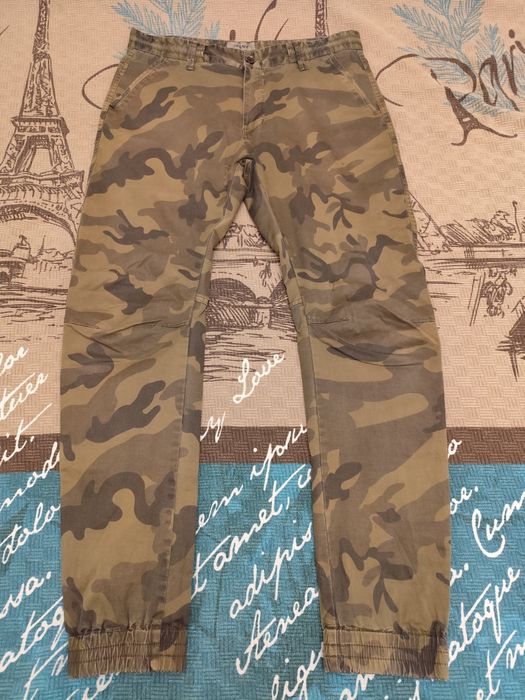 Spodnie męskie Iteno moro rozmiar 33