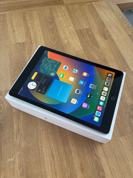 Idealny iPad 5 gen 32 GB Space Gray w bardzo dobrym stanie!