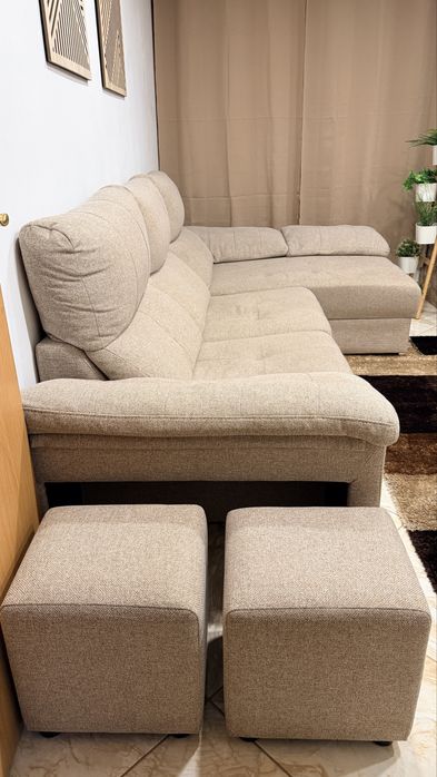 Sofá com chaise longue com 2 puff  mudelar