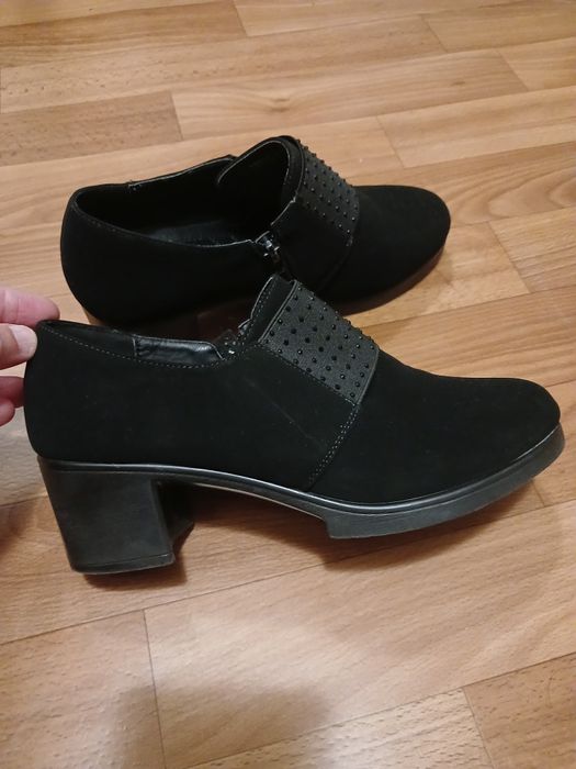 Продам туфлі 37 розміру