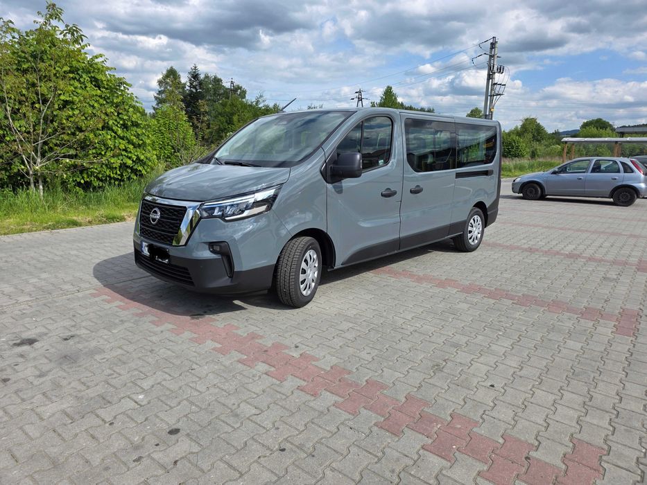 Wynajem busa 9 osobowego Nissan Primastar 2025r, Reanult Trafic 2025r.