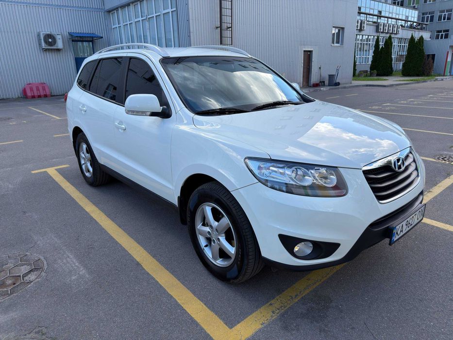 Hyundai Santa FE 2010 автомат. дизель. повний привід.