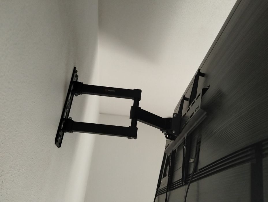 Tv Samsung 55"mais suporte para parede