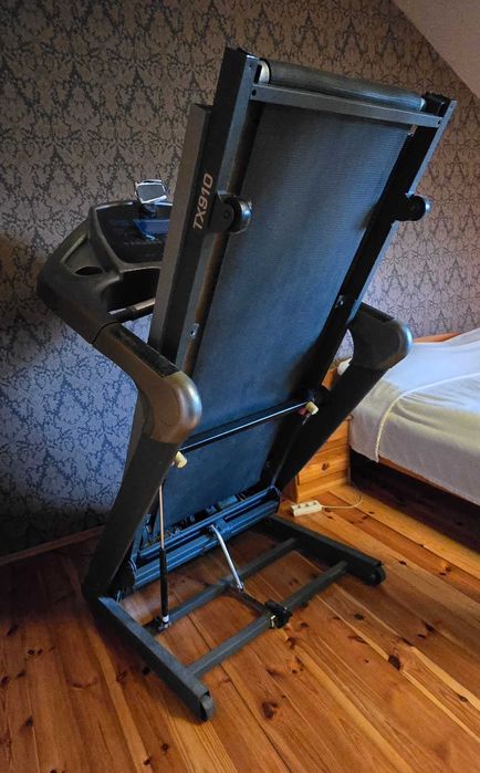 Bieżnia - profesjonalna