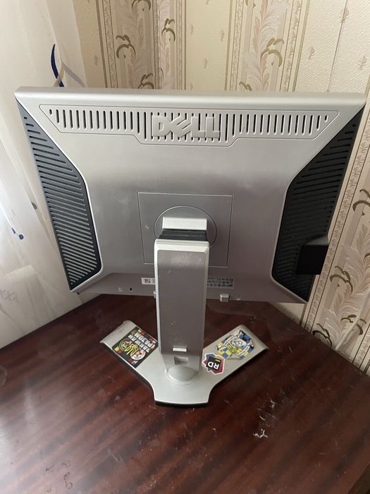 Монітор Dell 1908FPc