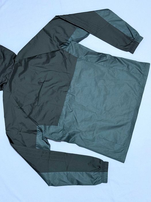 Куртка вітрівка M Adidas джерсі спортивне колекціонування