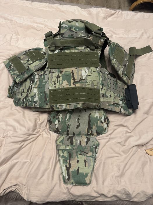 Na sprzedaż: Plate Carrier – kamuflaż Multicam