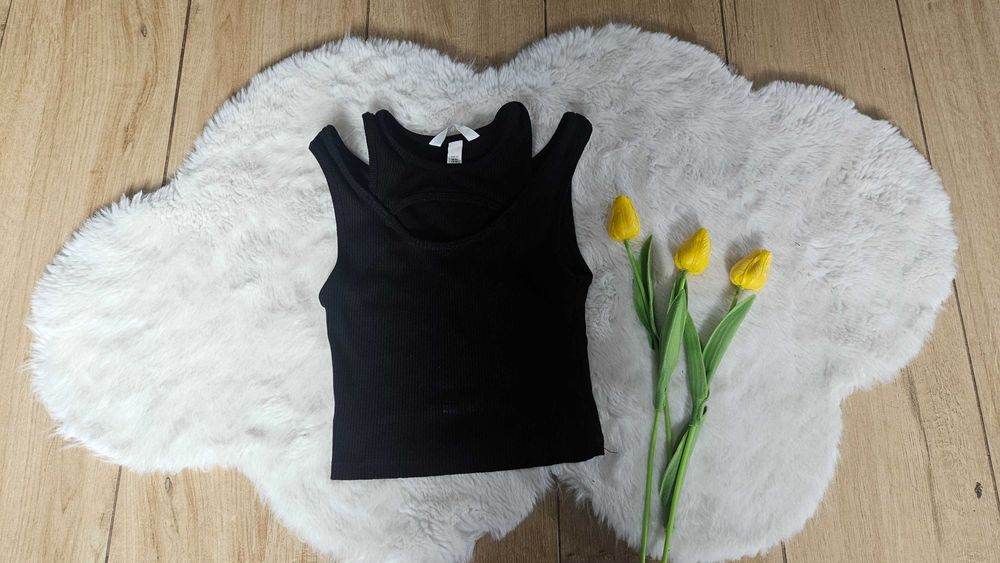 Crop top prążkowany z wycieciami xs H&M